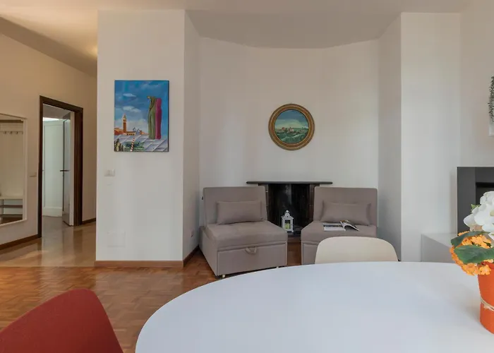 I-host Luxury - Cherubini 6 * Milan