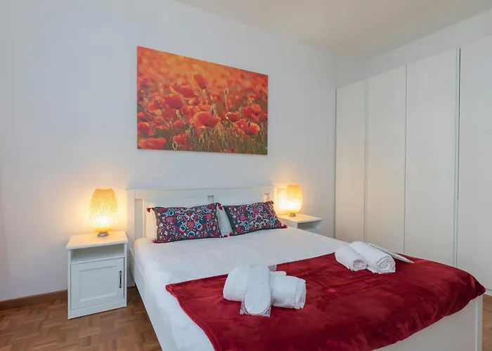 I-host Luxury - Cherubini 6 Apartment
